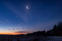 Moon aligned with Venus  & Jupiter 2018
