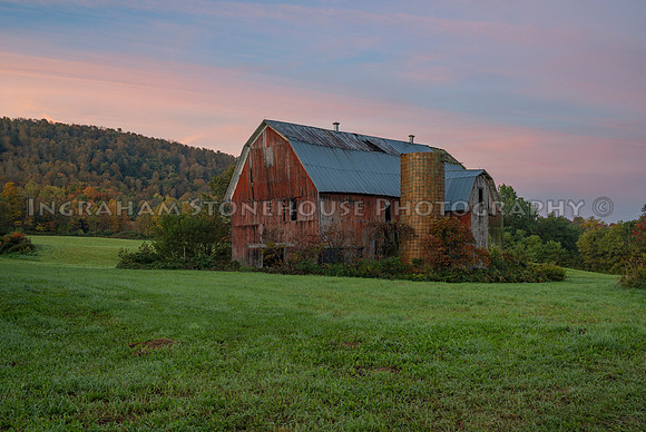 Barn Rt 26 South Otseclic