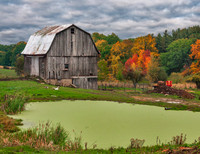 Barn in Parryville NY